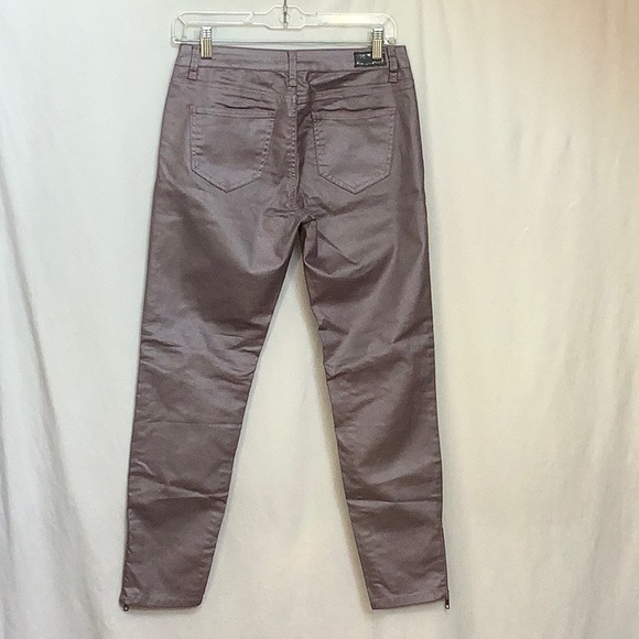 Metallic Muted Purple Cropped Jeans With Ankle Zippers Size 10P - Picture 2 of 16